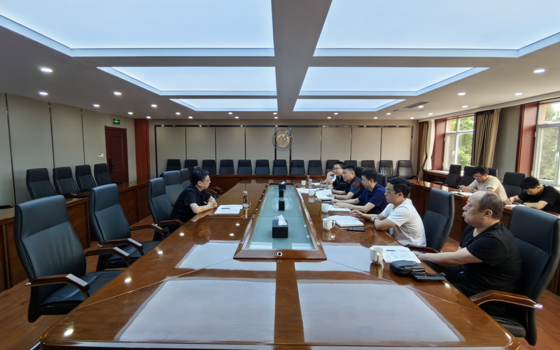 会议现场.jpg